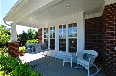 Charming Front Porch of this Estridge Built Townhome!