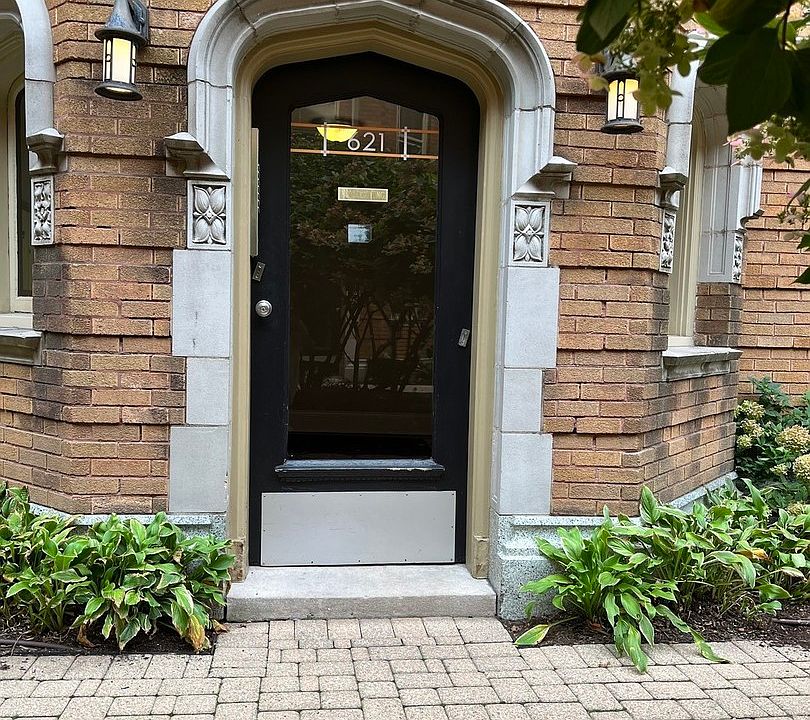 1st image of 621 W Washington Blvd #G