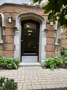621 Washington Blvd APT G, Oak Park, IL, 60302