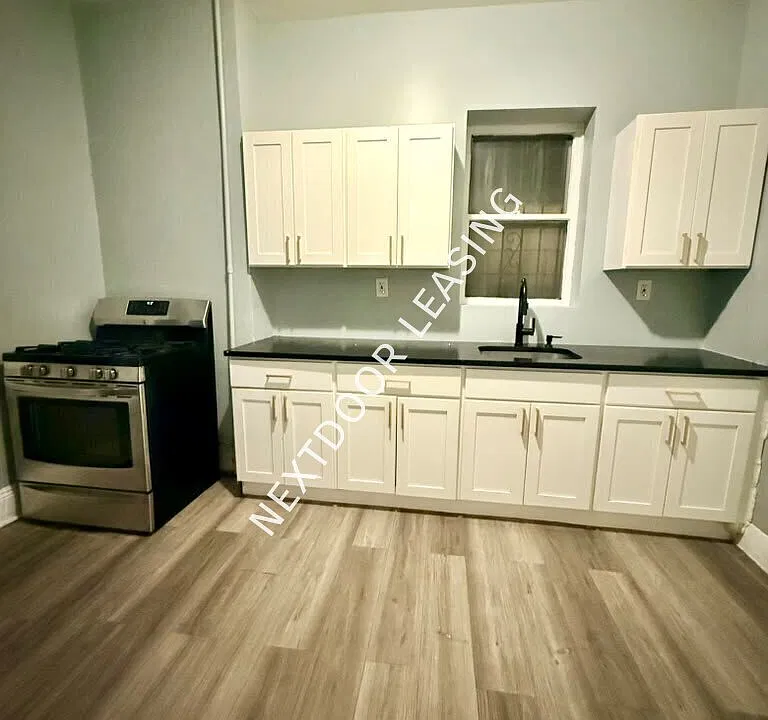 267 Fulton Ave #1M