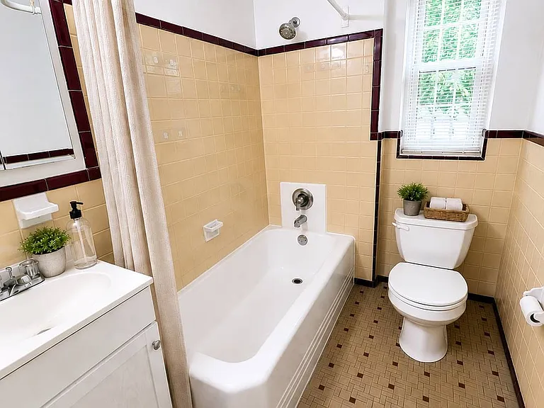 Bathroom- Barbara Court