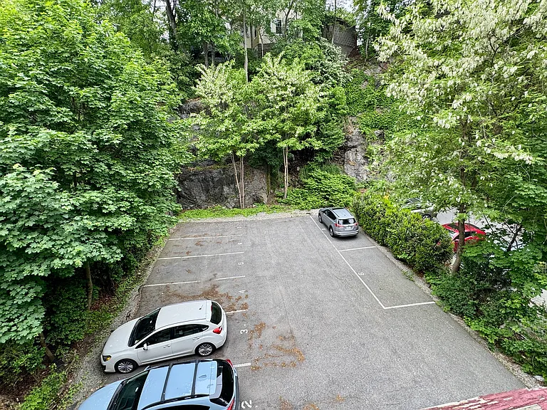 25 Saint Peter St #3R — Photo 16