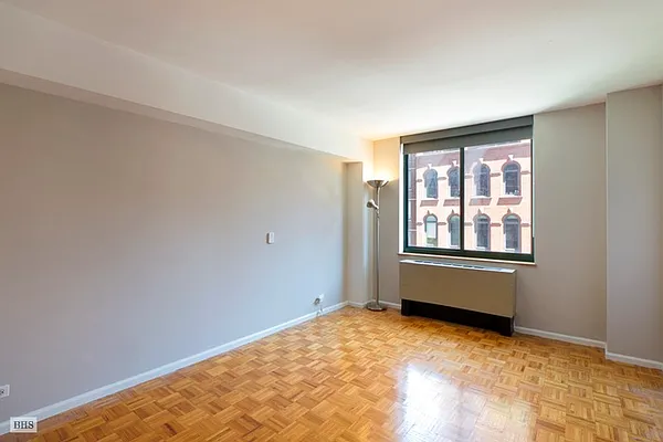 Rented by Brown Harris Stevens | media 8