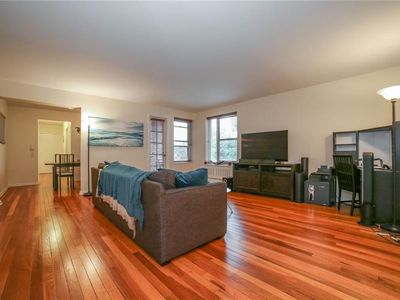 565 Broadway APT 2E, Hastings On Hudson, NY, 10706