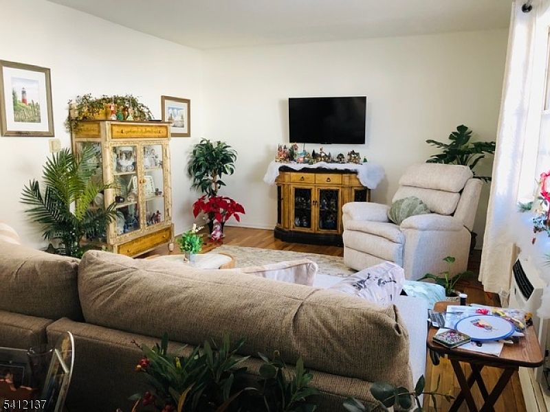 1st image of 29D Paterson Ave #39B