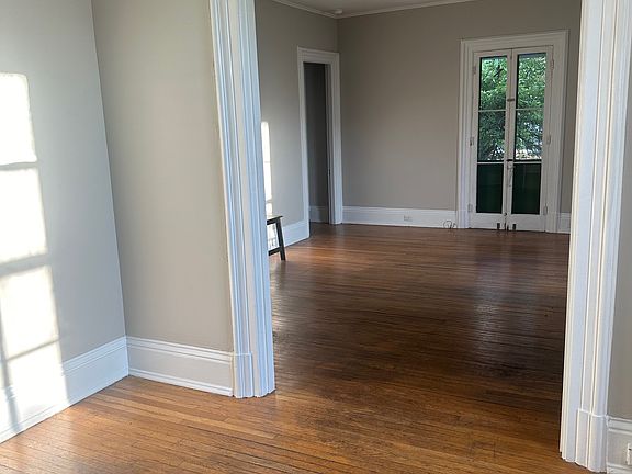 3rd image of 311 E Ann St APT 1