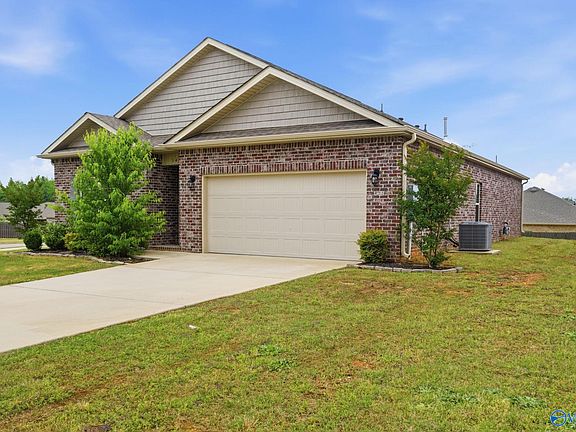 2nd image of 14170 Lannister Ln