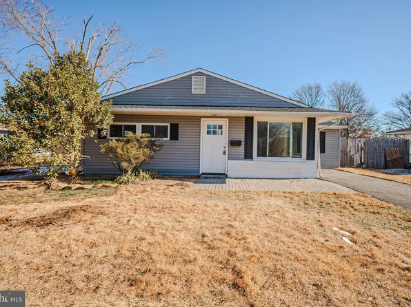 55 Martindale Dr, Newark, DE 19713