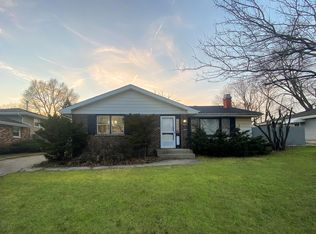 1418 Swift St, Hobart, IN 46342