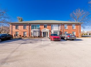 2 Dupont Way APT 5, Saint Matthews, KY 40207