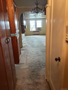 15 Gaynor Avenue #2H, Manhasset, NY, 11030