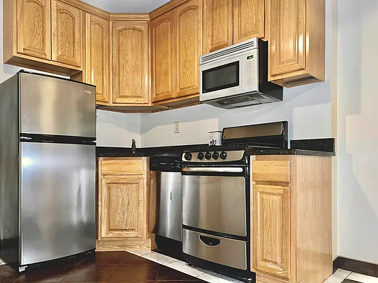 Rented by Oxford Property Group | media 32