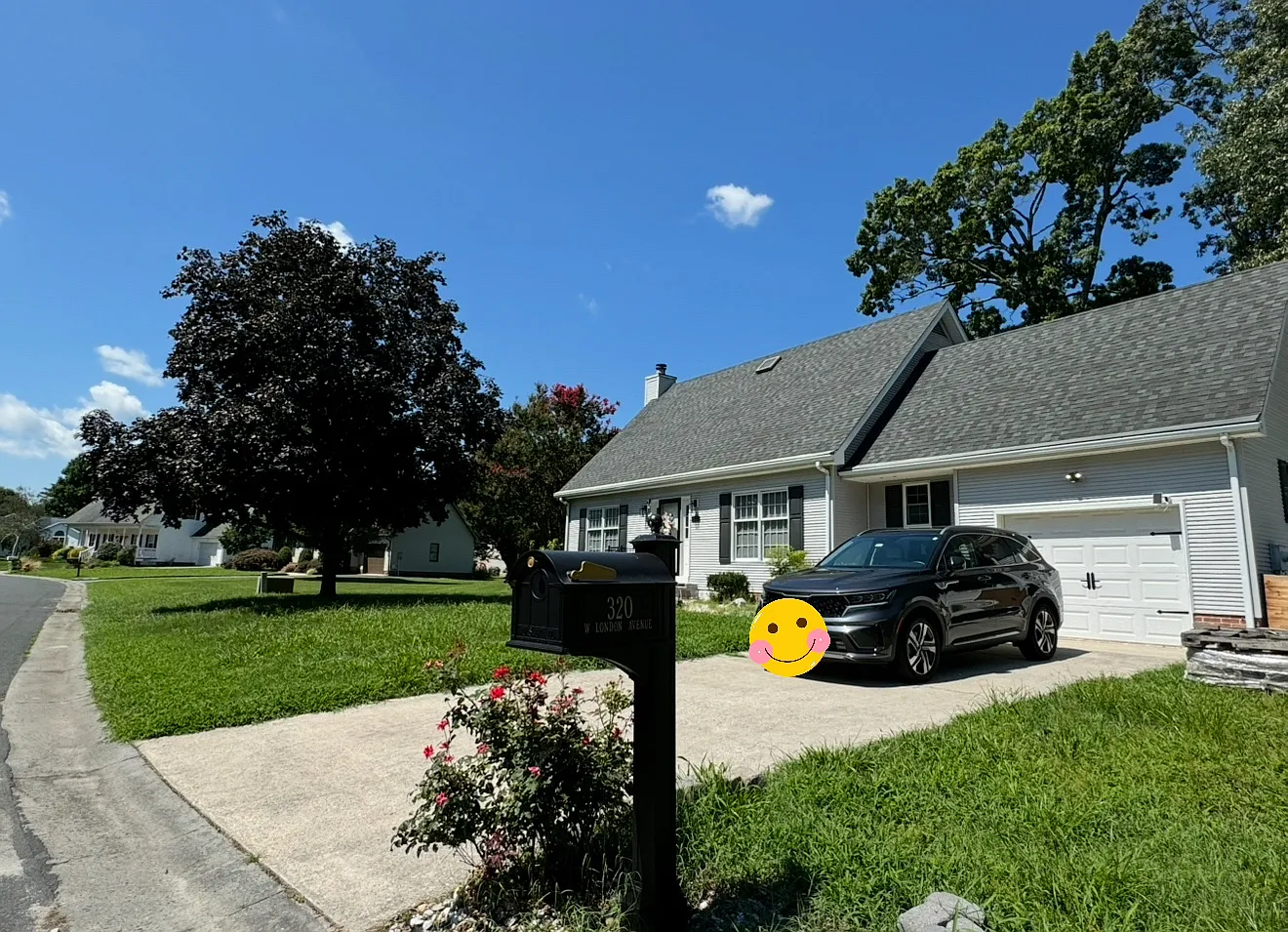 320 W London Ave photo 1