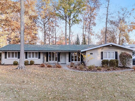 2nd image of 6739 Woodcrest Dr
