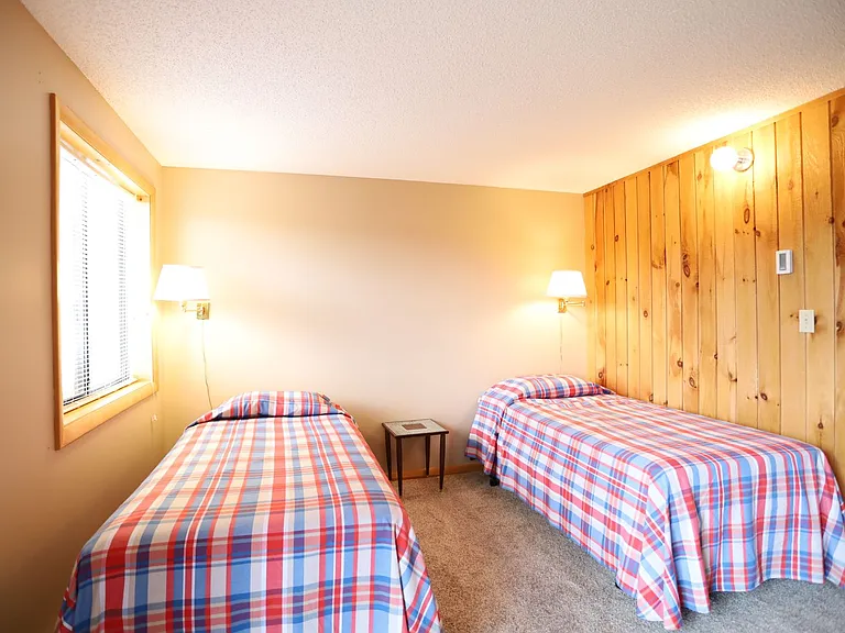 135 Snowood Dr #E4 — Photo 8