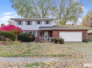 136 Seminole Dr, Springfield, IL 62704