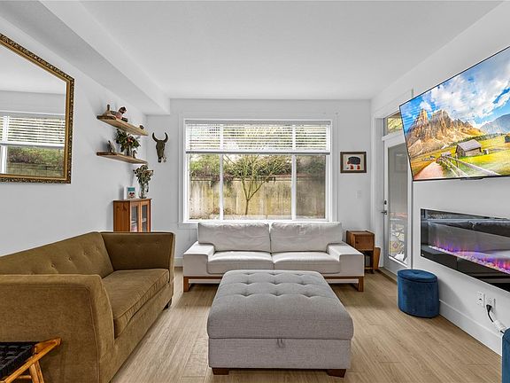 2nd image of 4960 Songbird Pl #117