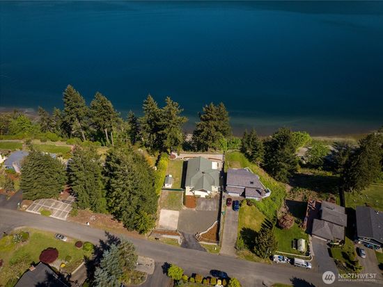 7295 Navajo Trail NE, Bremerton, WA 98311