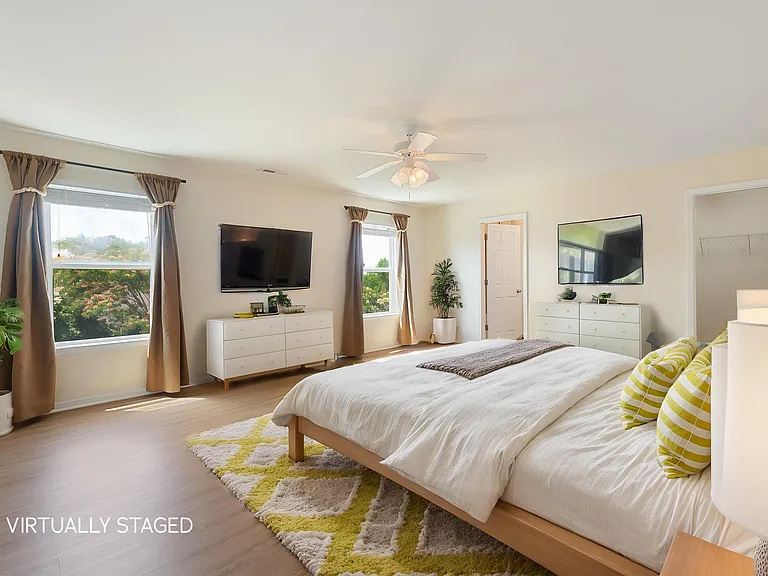 4332 Burchard Dr — Photo 15