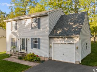 71 Northview Drive, Manchester, CT 06040