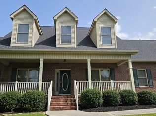 5201 Magic Lantern Dr, Knoxville, TN 37918