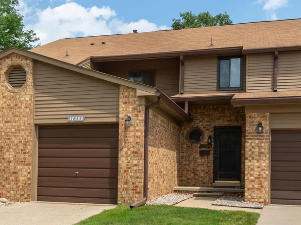 37280 Glenbrook Dr, Clinton Township, MI 48036