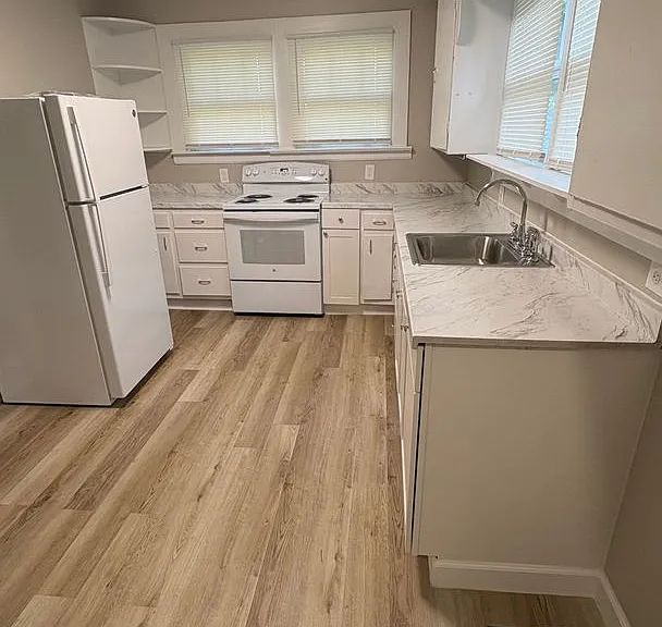 4211 Campbellton Rd SW — Photo 3