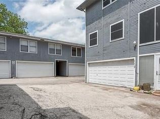 5829 Phoenix Dr #2B-2BA-1100SQFT, Dallas, TX 75231
