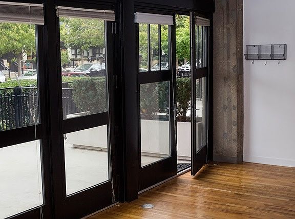 5th image of 1151 W 15th St Unit 137