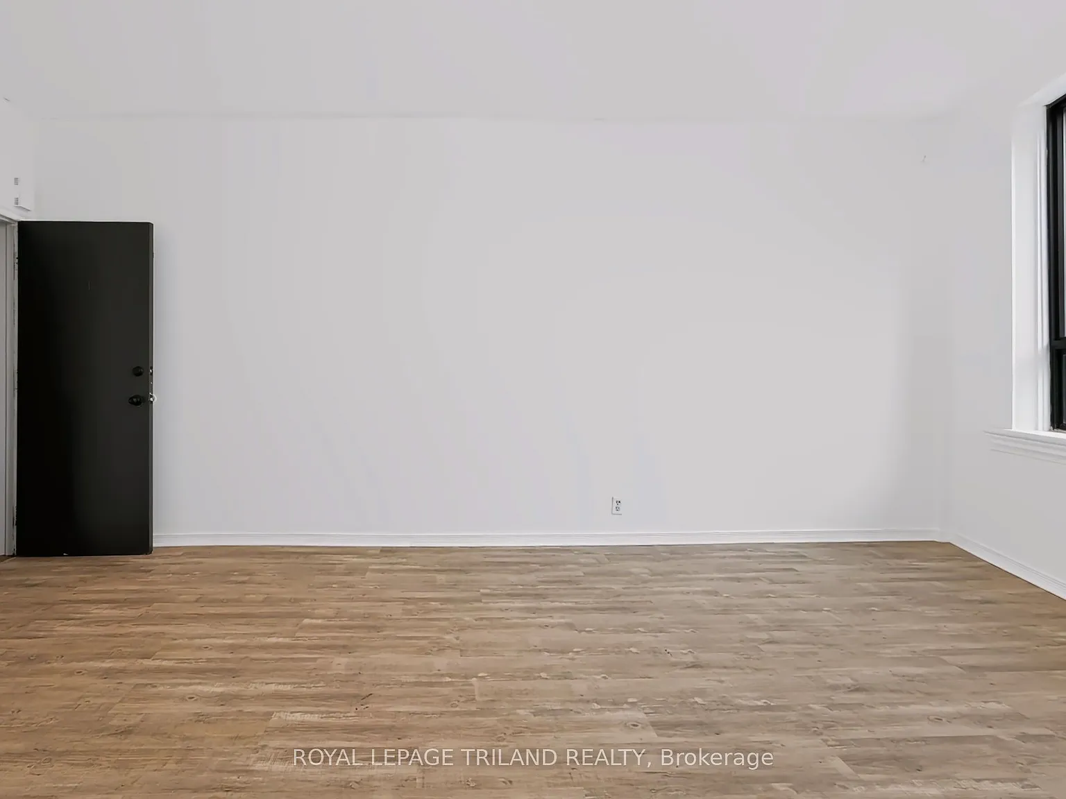 2 bed, $1,725 — Photo 2