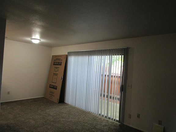 4th image of 250 Cleveland Ave APT 9