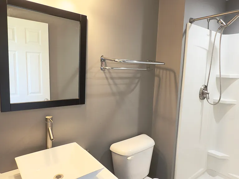 5585 Wavecrest Cir — Photo 8