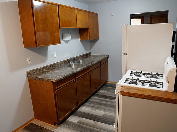 2nd image of 5332 Hanson Ct N #10