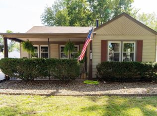 716 SW Vesper Ave, Topeka, KS 66606