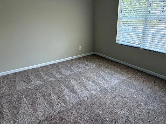 905 Woodlake Dr — Photo 15