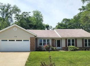 112 Dawnridge Dr, Hazelwood, MO