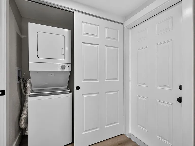 516 Independence Rd #1 — Photo 28