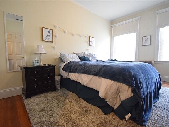 4th image of 191A Winthrop Rd #11