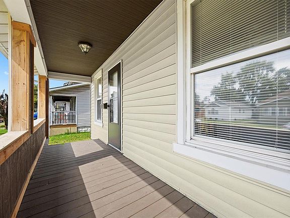 4th image of 2417 Hodges Ave