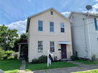 22 E Brown St, Blairsville, PA 15717