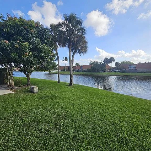 1412 SW 110th Way — Photo 14