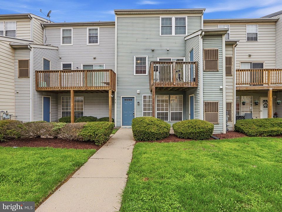 1st image of 416 Terry Ct #A-3
