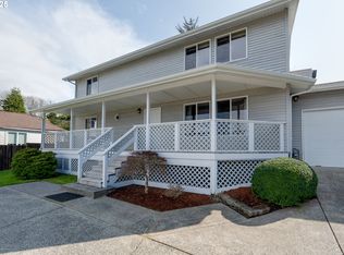 1001 Lexington Ave, Astoria, OR 97103