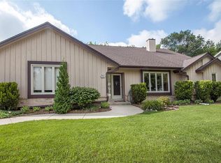 N29W22147 Kathryn Ct, Waukesha, WI 53186