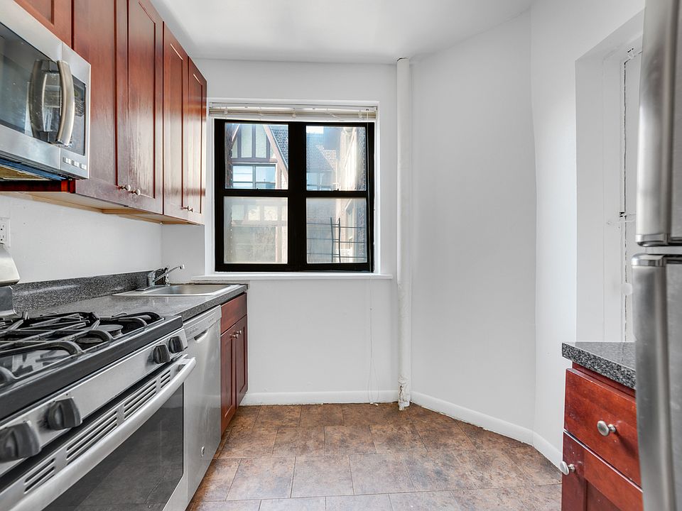 1st image of 3755 77th St APT 5J