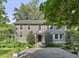 1 Lyons Ct, Armonk, NY 10504