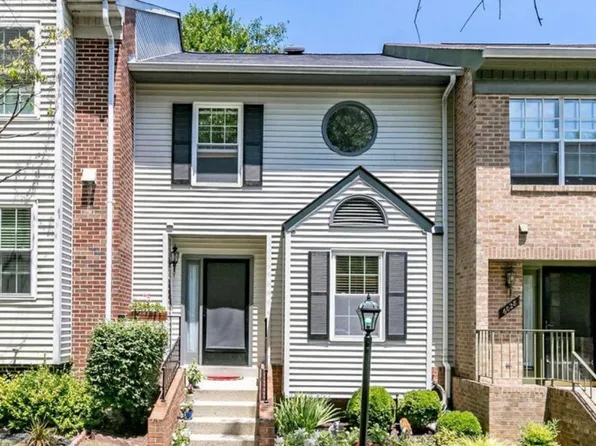 6030 Crocus Ct, Alexandria, VA 22310