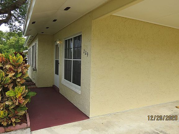 5th image of 229 Vermont Ave