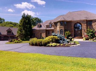 821 Burrows Run Rd, Chadds Ford, PA 19317