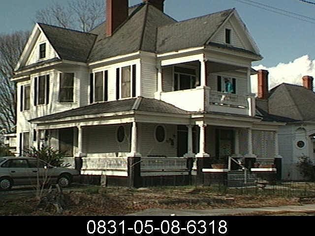 801 Cleveland St.